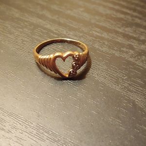 Gold ring
